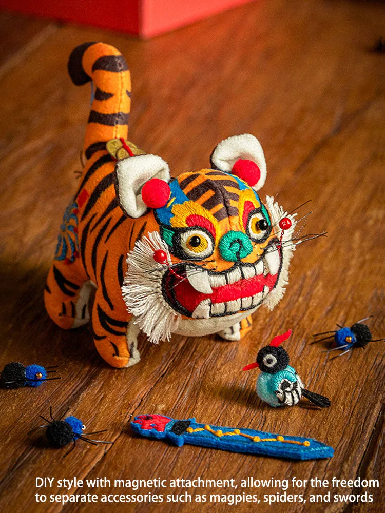 Chinese-style Embroidered Tiger Amulet DIY Embroidery Material Kit -Auspicious Tiger Sachet Pendant Christmas Gift