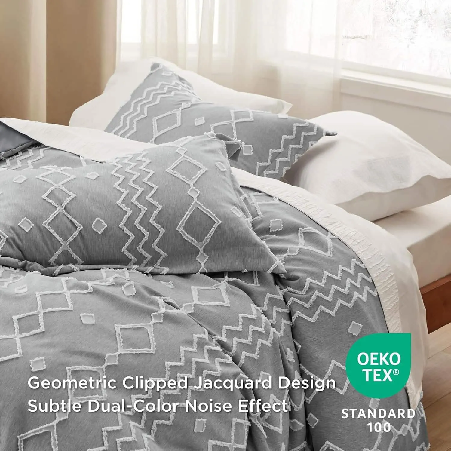 Clipped Jacquard Duvet Cover Set