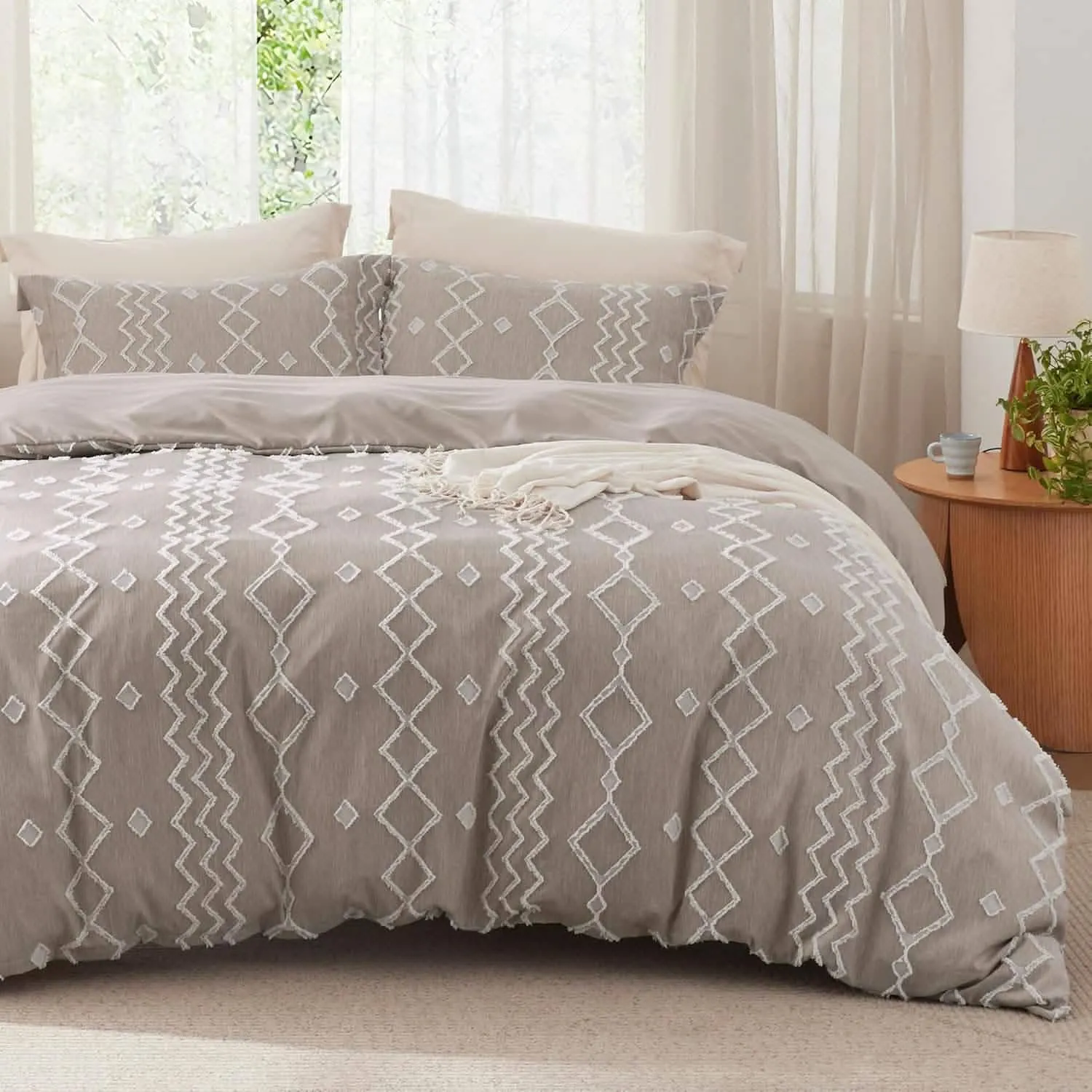 Clipped Jacquard Duvet Cover Set