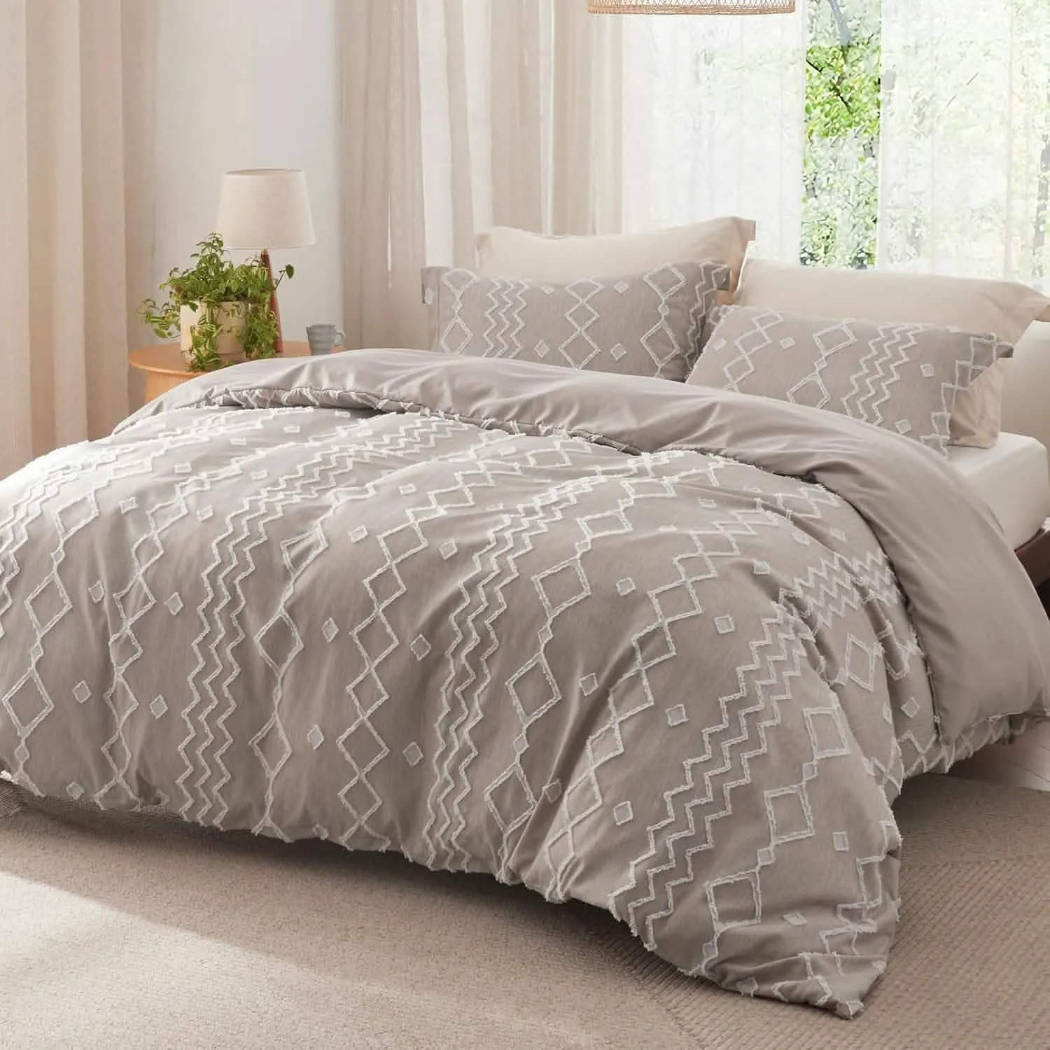 Clipped Jacquard Duvet Cover Set