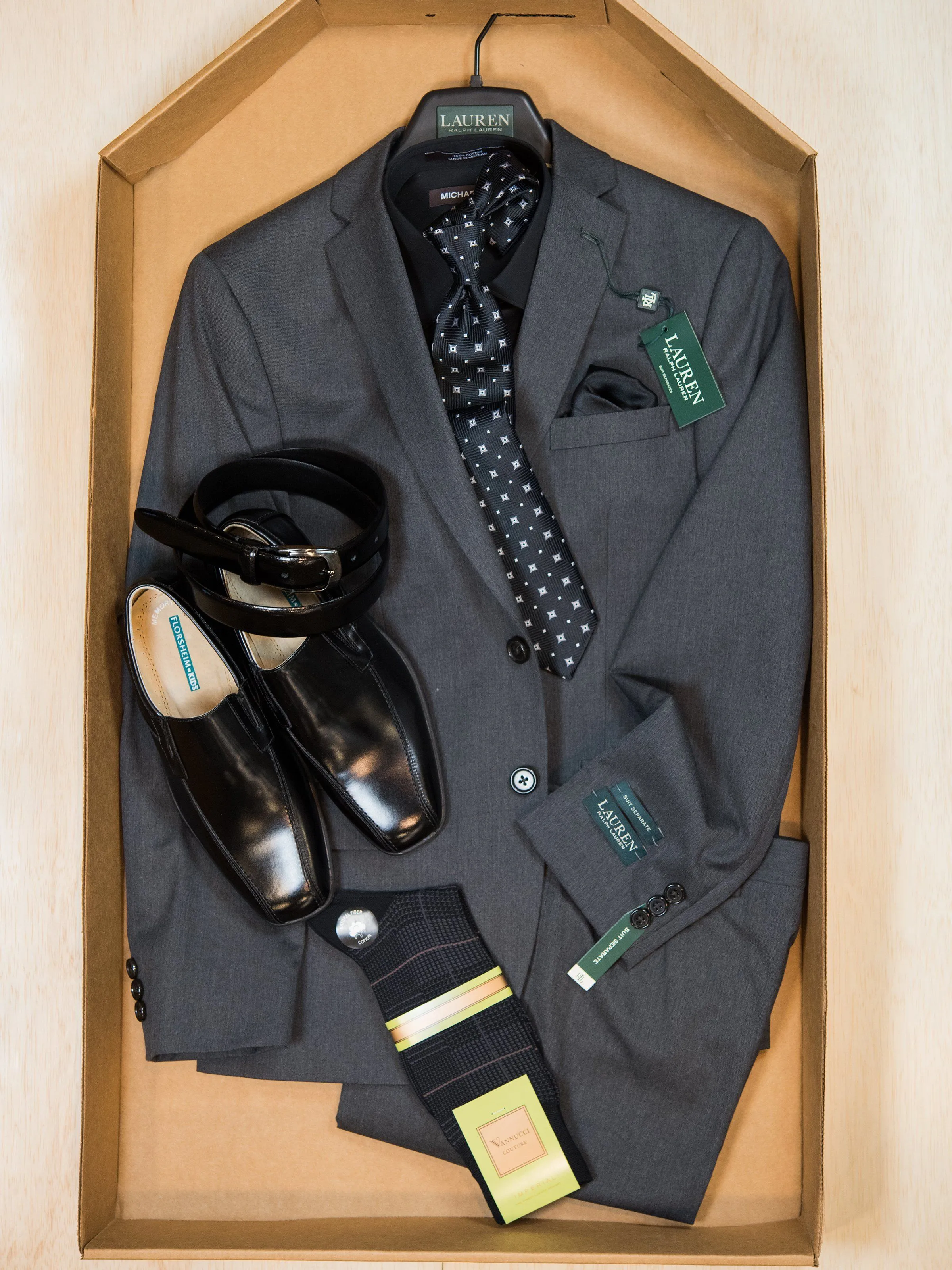 Complete Grey Suit Outfit 23010