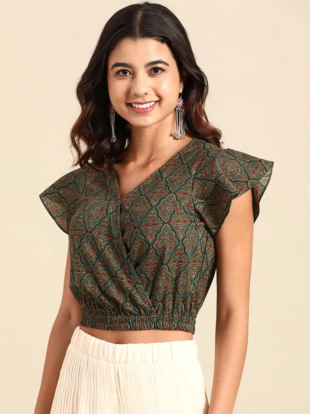 Crop top with flare sleeve