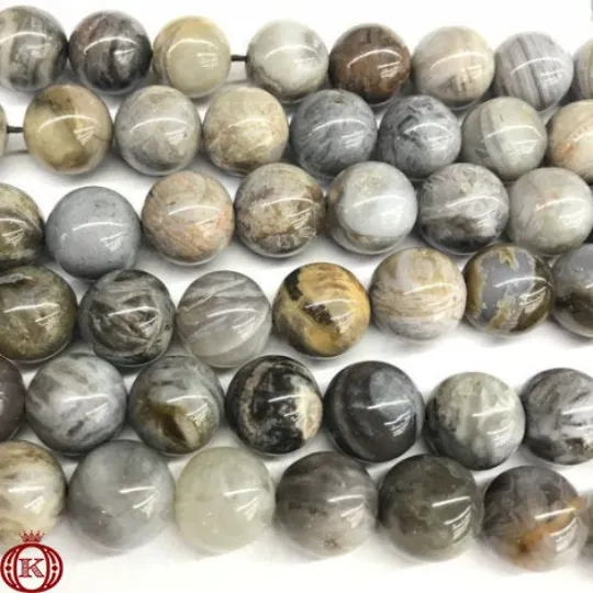 Gray Bamboo Leaf Agate Smooth Round