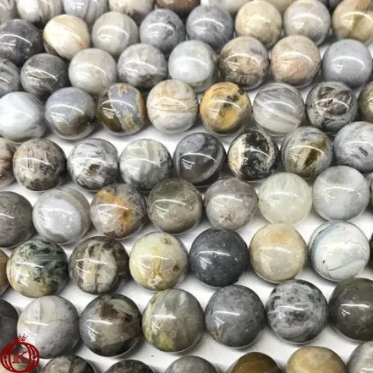 Gray Bamboo Leaf Agate Smooth Round