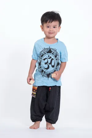 Kids Infinitee Om T-Shirt in Light Blue