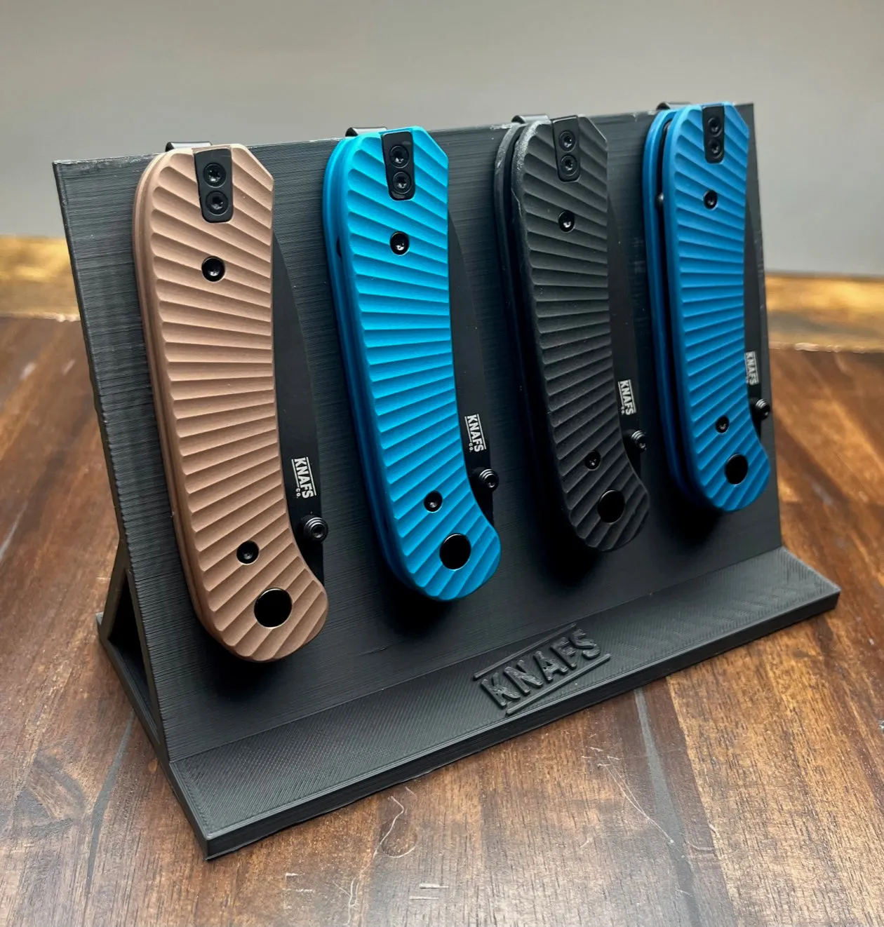 Knife Display Stand