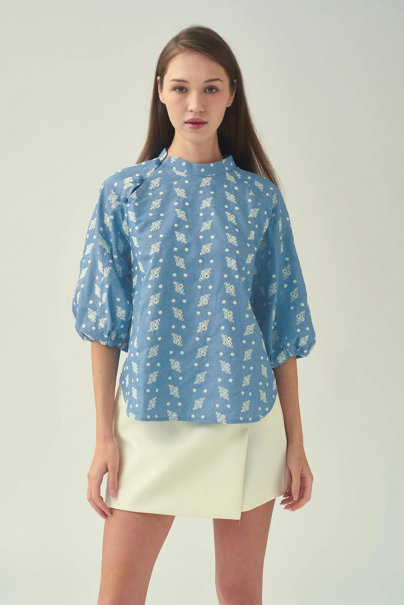 NOVELLA Balloon Sleeve Top (Blue)